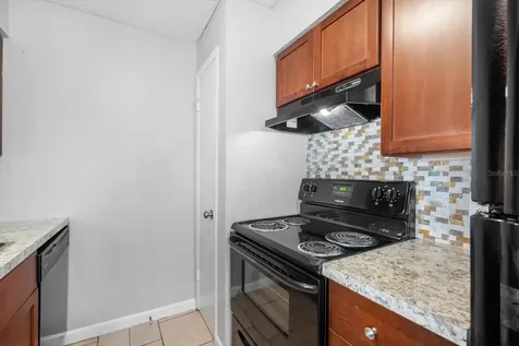 239 Red Maple Place Brandon FL 33510