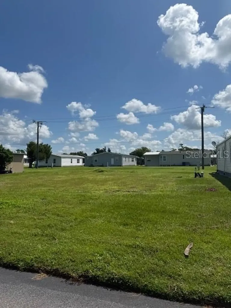 233 El Prado North Port FL 34287