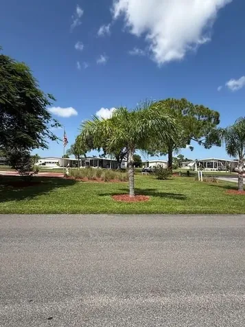 233 El Prado North Port FL 34287