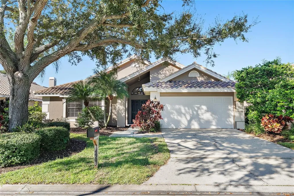 4903 Windmill Palm Terrace NE St Petersburg FL 33703