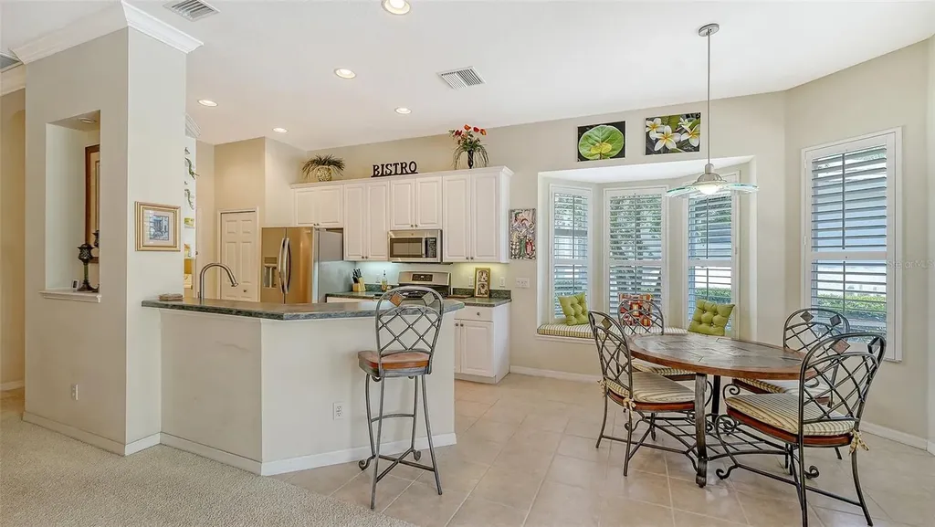 6909 Lennox Place Bradenton FL 34201
