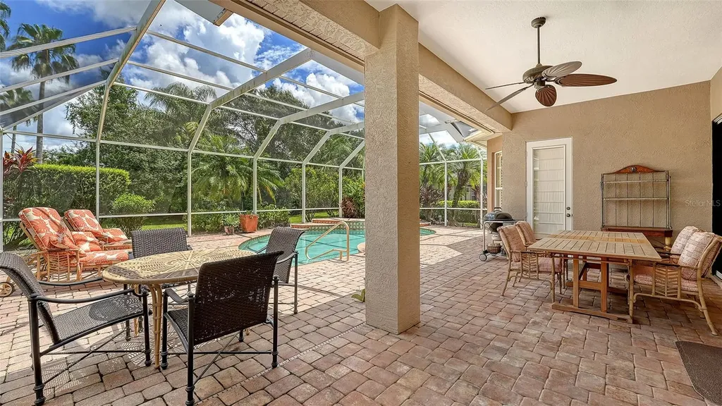 6909 Lennox Place Bradenton FL 34201