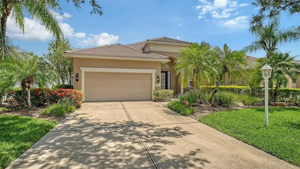 6909 Lennox Place Bradenton FL 34201