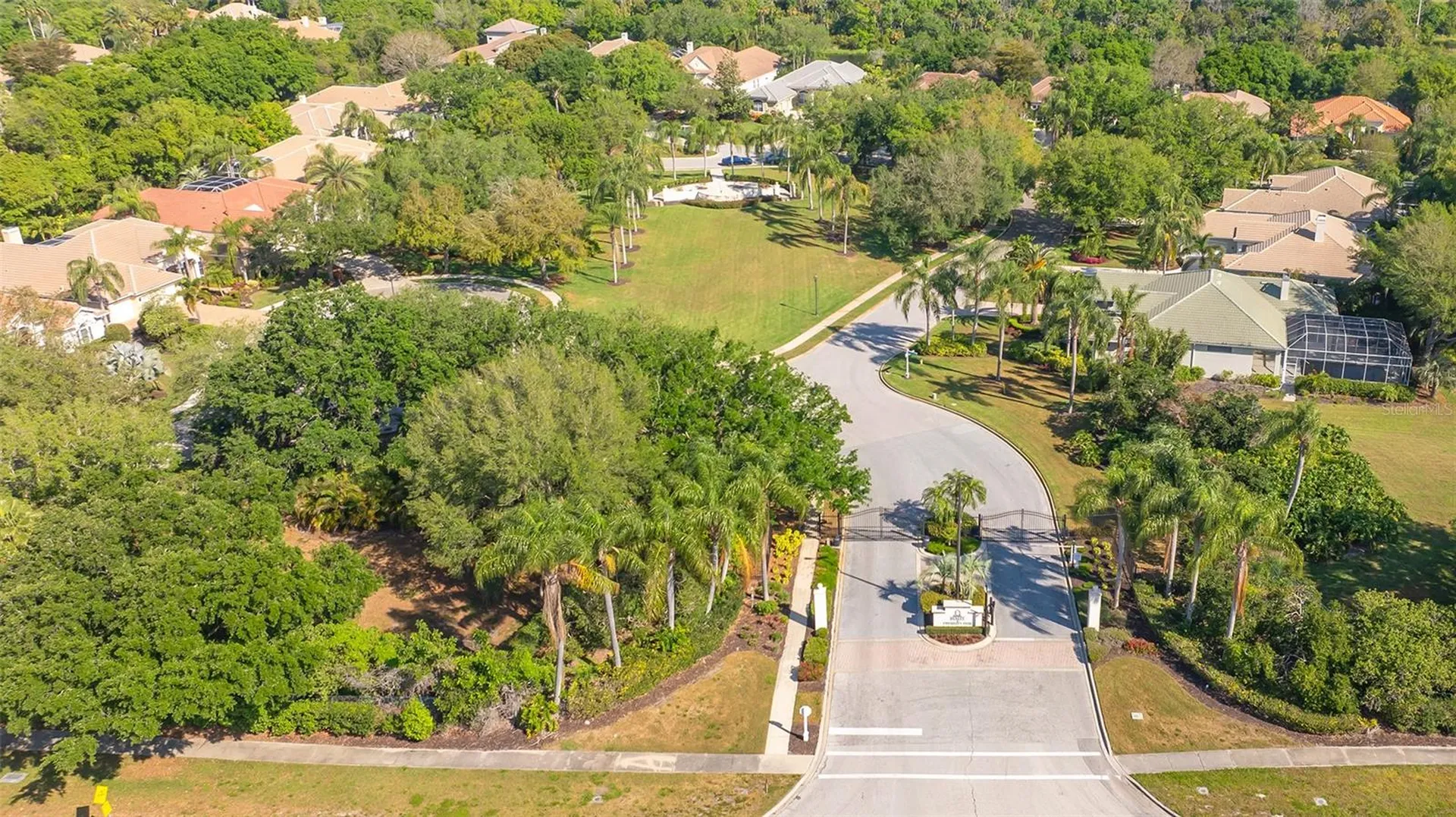 6909 Lennox Place Bradenton FL 34201