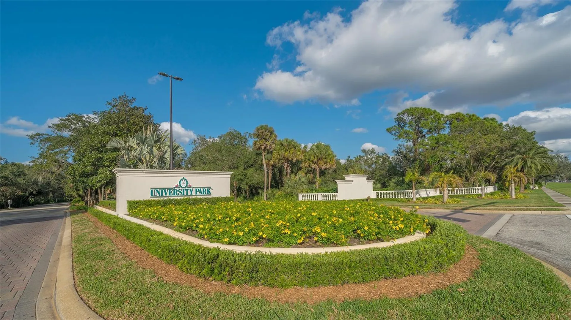 6909 Lennox Place Bradenton FL 34201