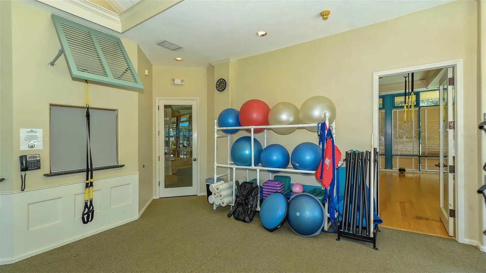 6909 Lennox Place Bradenton FL 34201