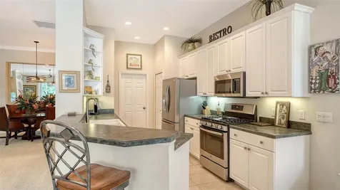 6909 Lennox Place Bradenton FL 34201
