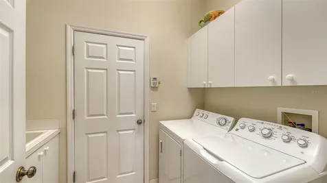 6909 Lennox Place Bradenton FL 34201