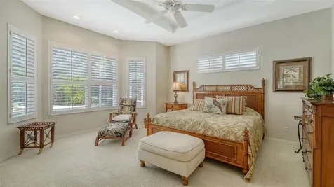6909 Lennox Place Bradenton FL 34201