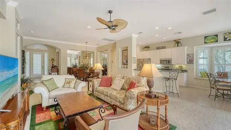 6909 Lennox Place Bradenton FL 34201