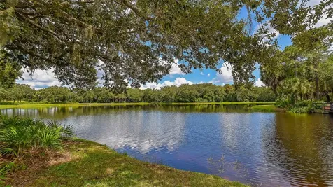 6909 Lennox Place Bradenton FL 34201