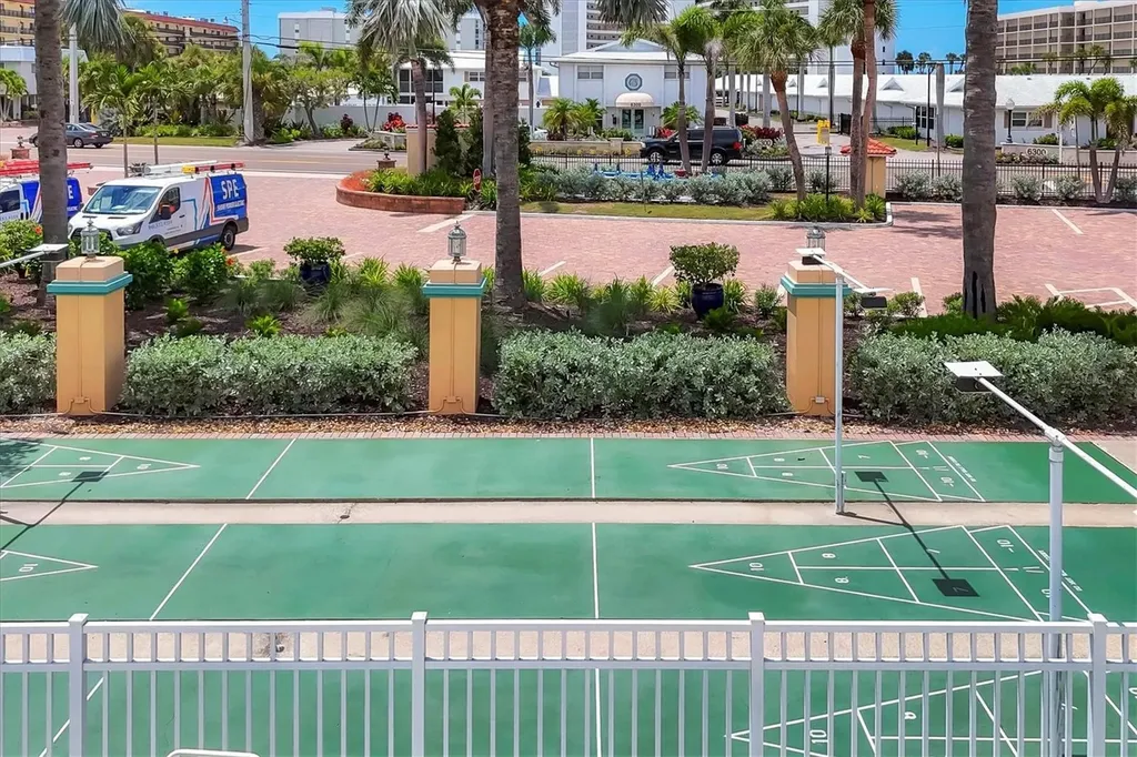 1350 N Portofino Drive Sarasota FL 34242