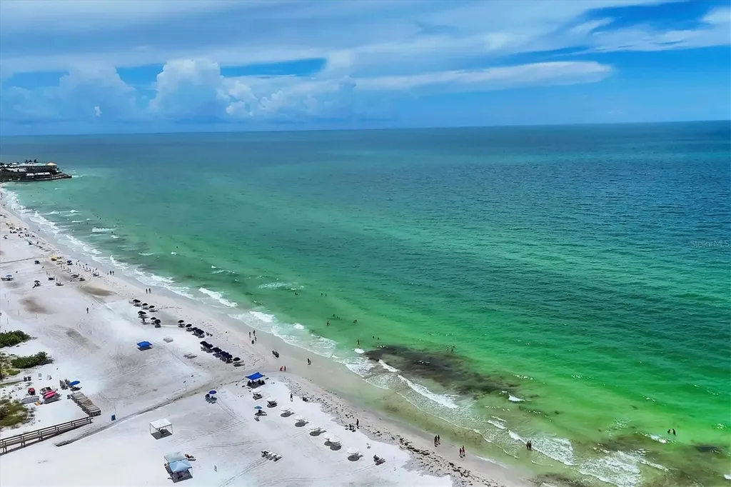 1350 N Portofino Drive Sarasota FL 34242