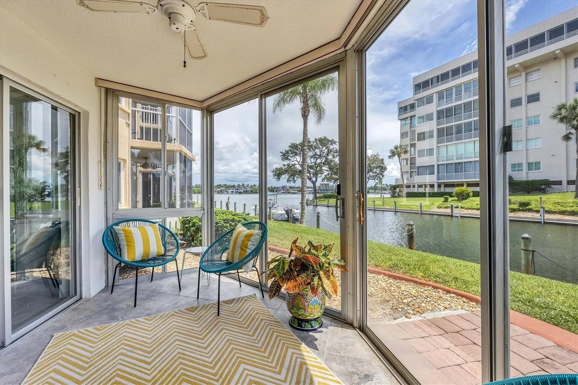 1350 N Portofino Drive Sarasota FL 34242