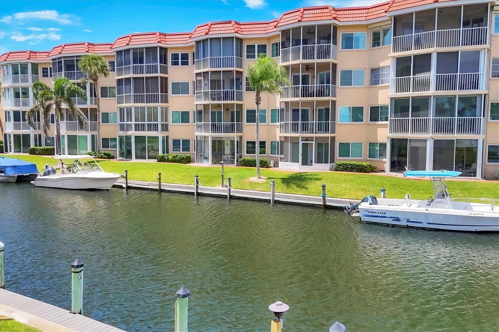 1350 N Portofino Drive Sarasota FL 34242