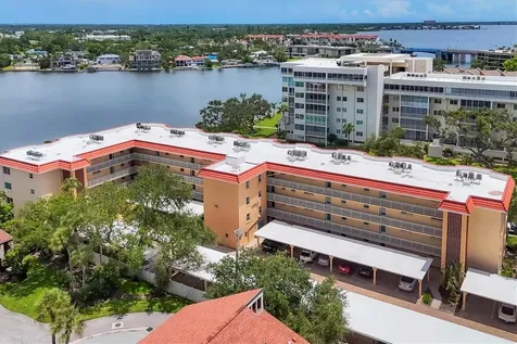 1350 N Portofino Drive Sarasota FL 34242
