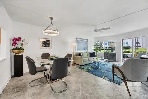 1350 N Portofino Drive Sarasota FL 34242