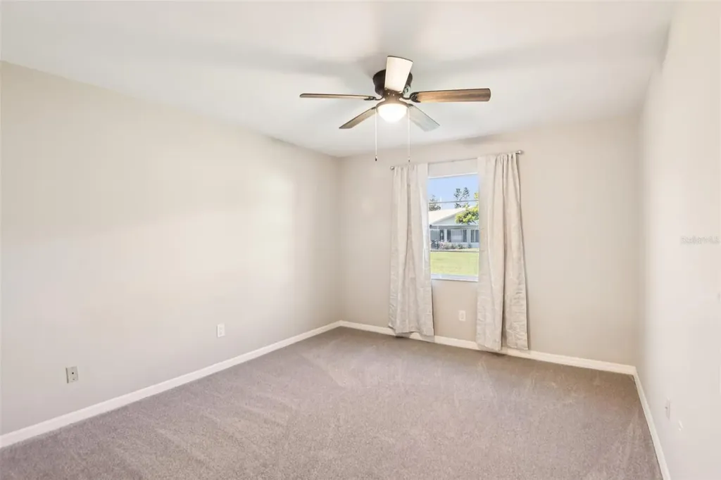 2304 Glenmore Circle Sun City Center FL 33573