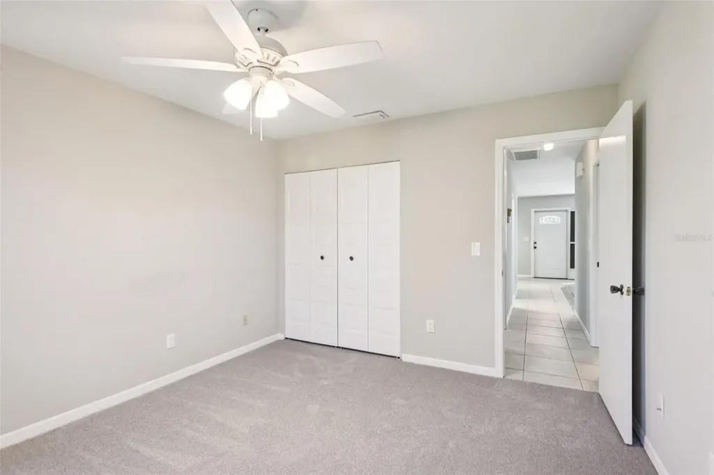 2304 Glenmore Circle Sun City Center FL 33573