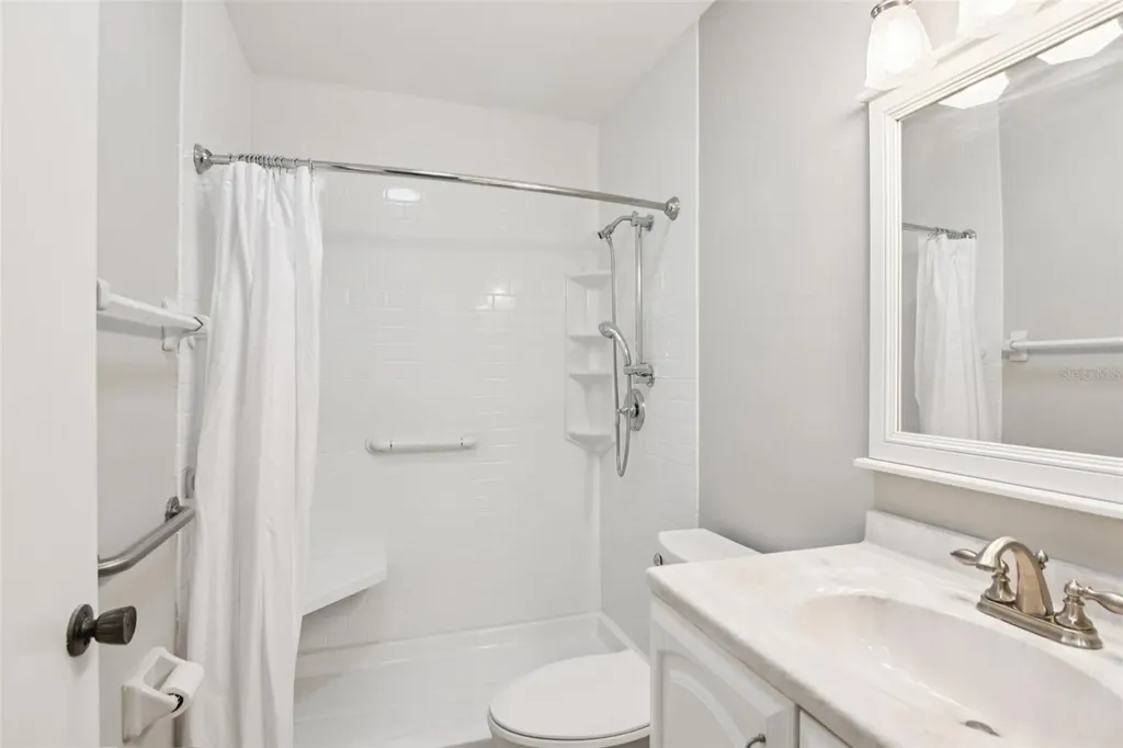 2304 Glenmore Circle Sun City Center FL 33573