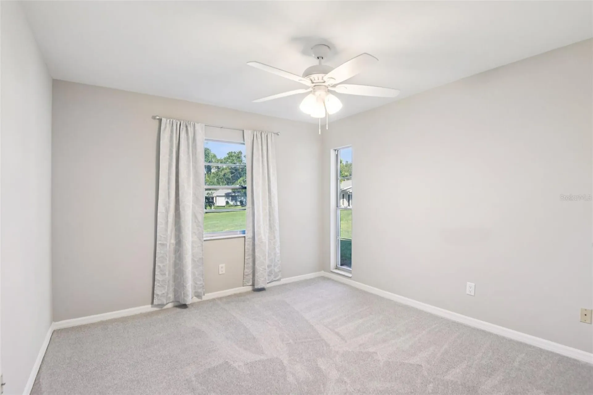 2304 Glenmore Circle Sun City Center FL 33573