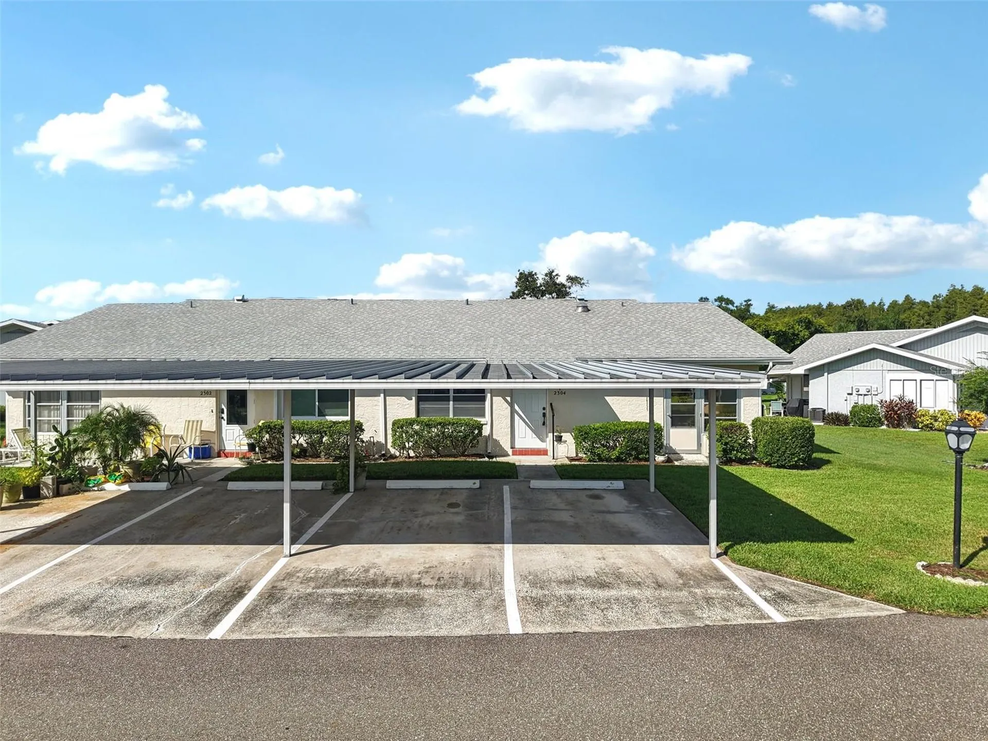 2304 Glenmore Circle Sun City Center FL 33573
