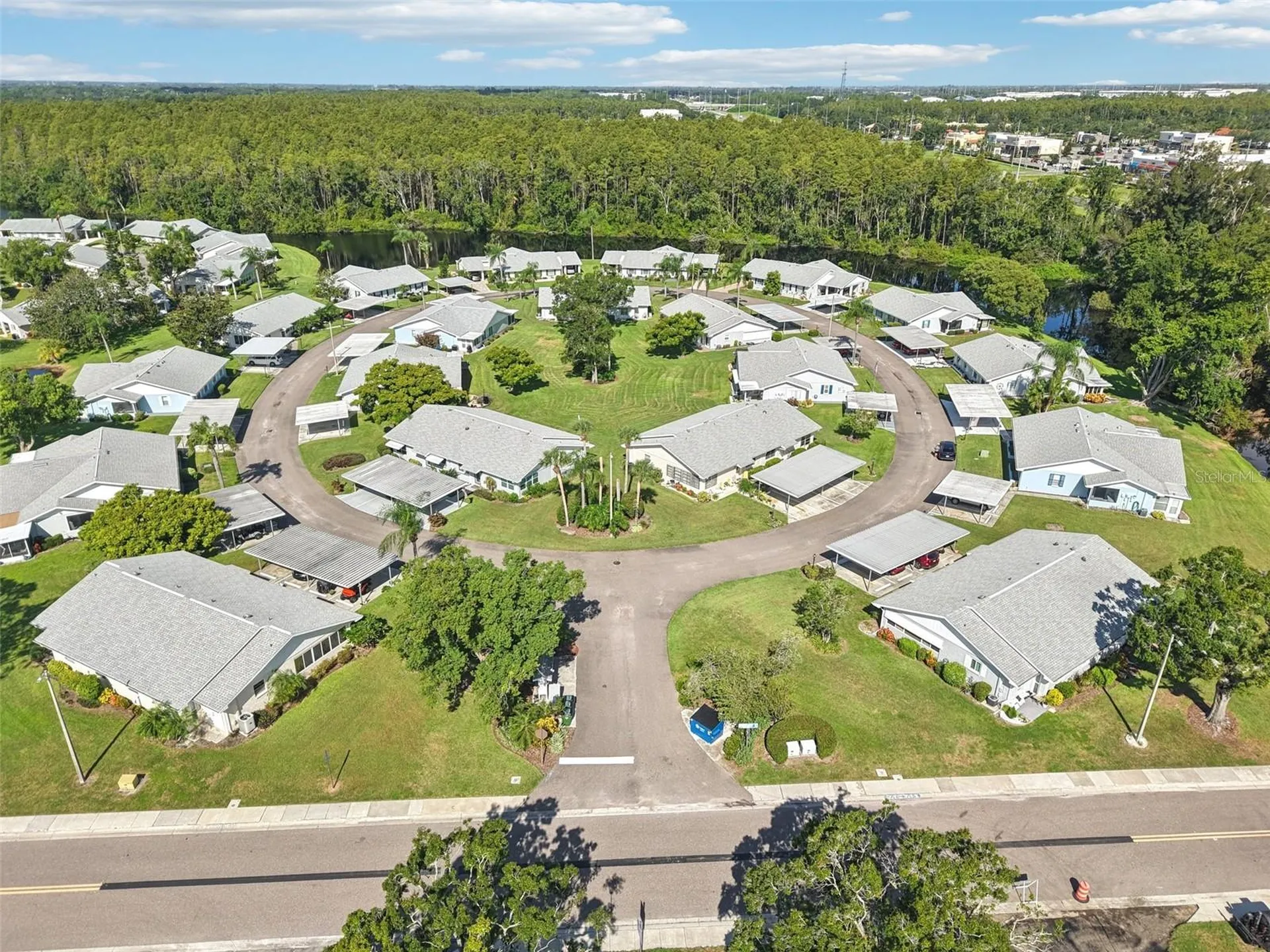 2304 Glenmore Circle Sun City Center FL 33573