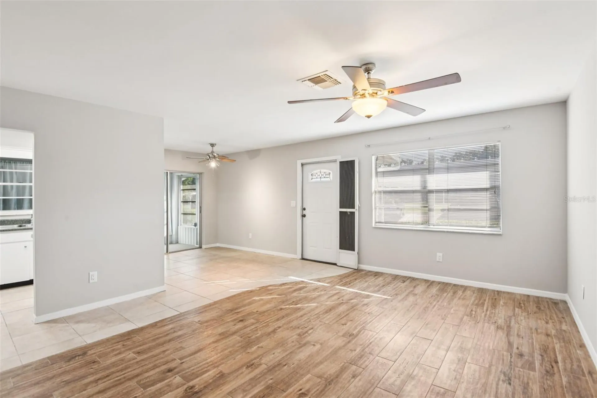 2304 Glenmore Circle Sun City Center FL 33573