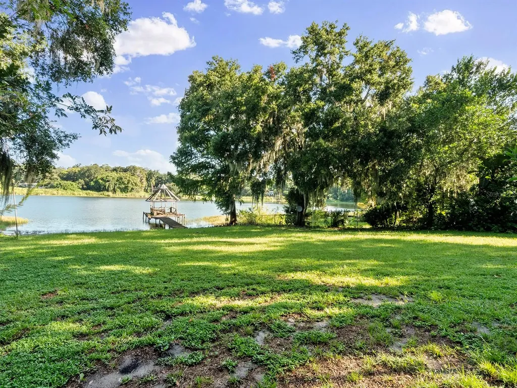 2813 Timberlake Drive Orlando FL 32806