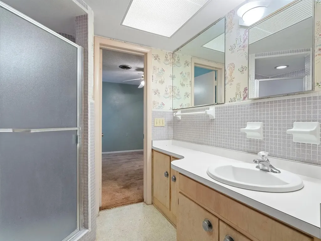 2813 Timberlake Drive Orlando FL 32806