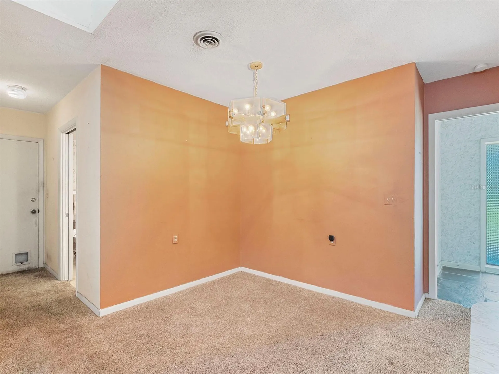 2813 Timberlake Drive Orlando FL 32806