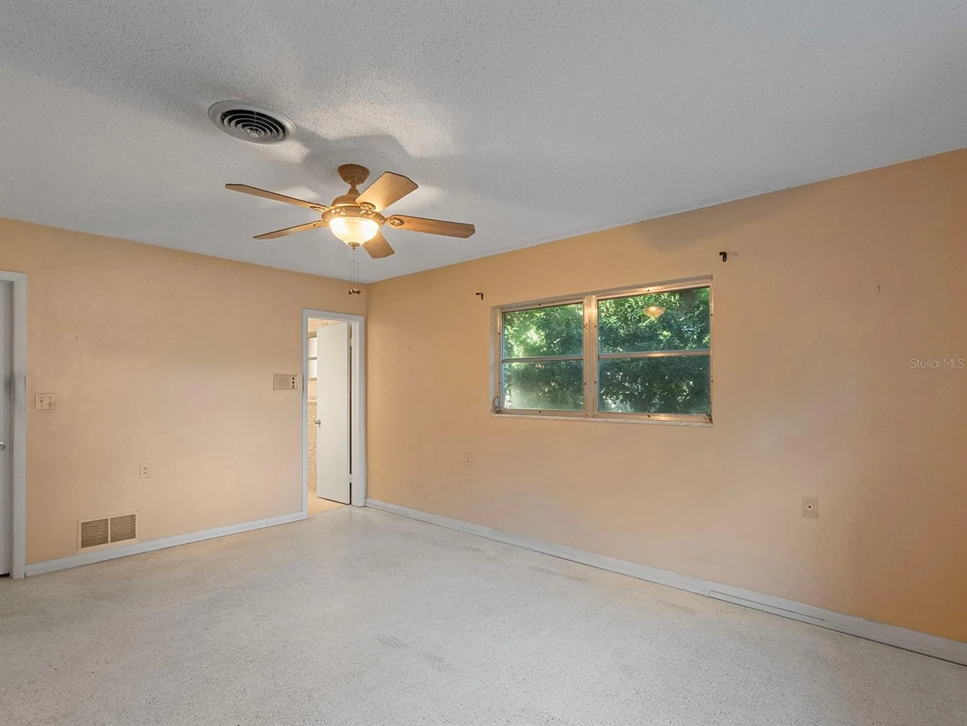 2813 Timberlake Drive Orlando FL 32806