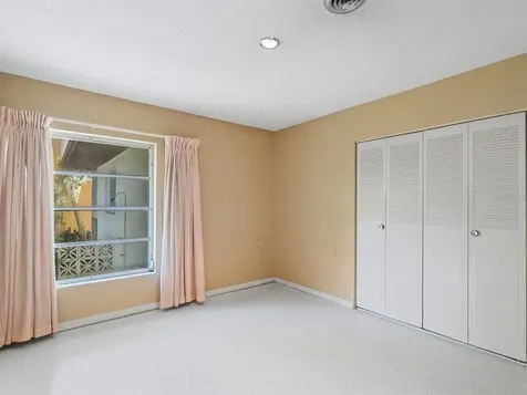 2813 Timberlake Drive Orlando FL 32806