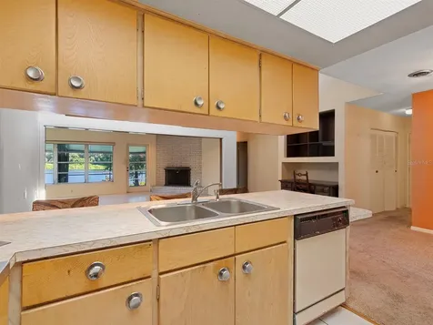2813 Timberlake Drive Orlando FL 32806