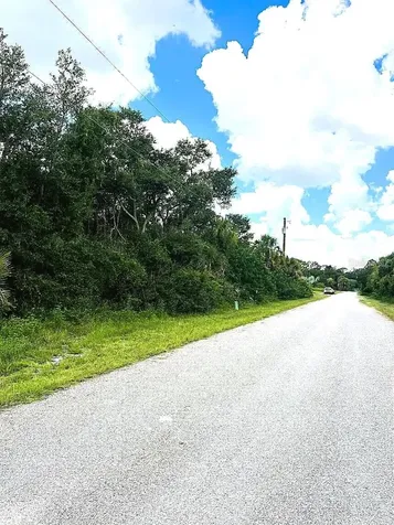 323 Canora Drive Port Charlotte FL 33954
