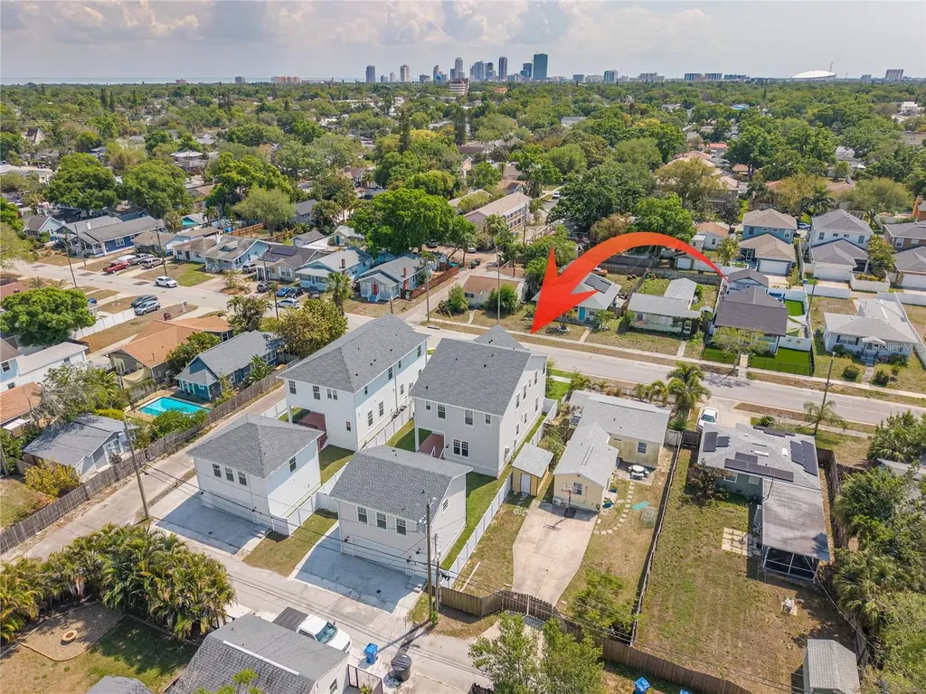 1211 35th Avenue N St Petersburg FL 33704