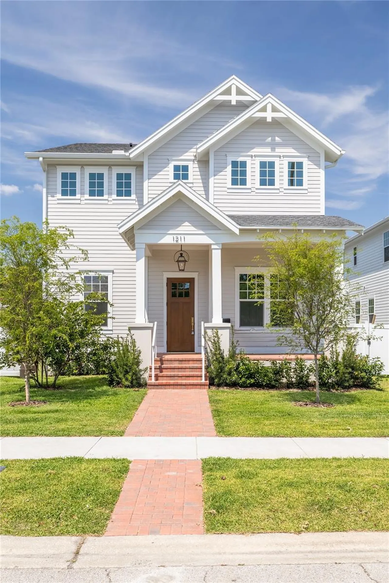 1211 35th Avenue N St Petersburg FL 33704