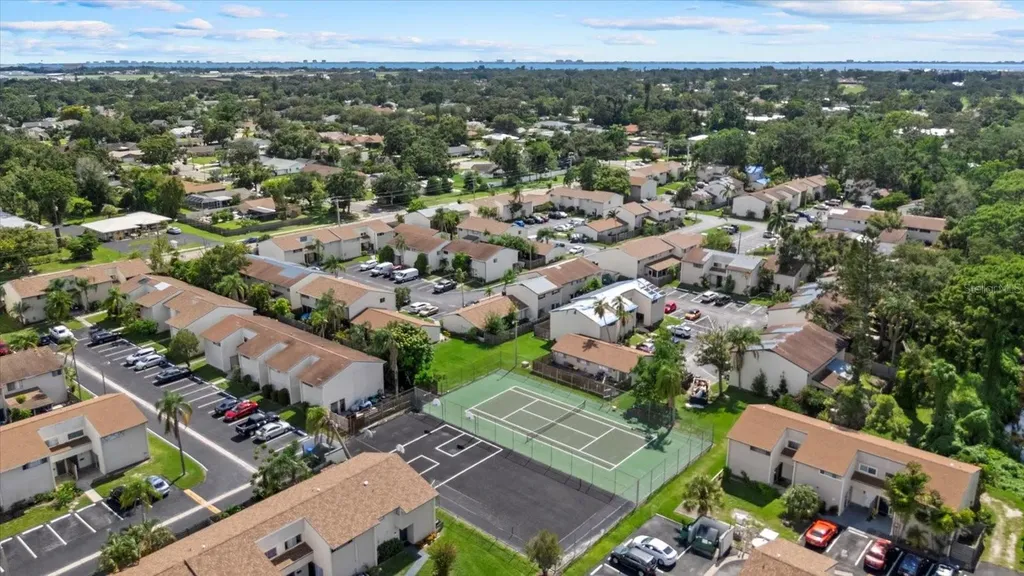 1125 Longfellow Way Sarasota FL 34243