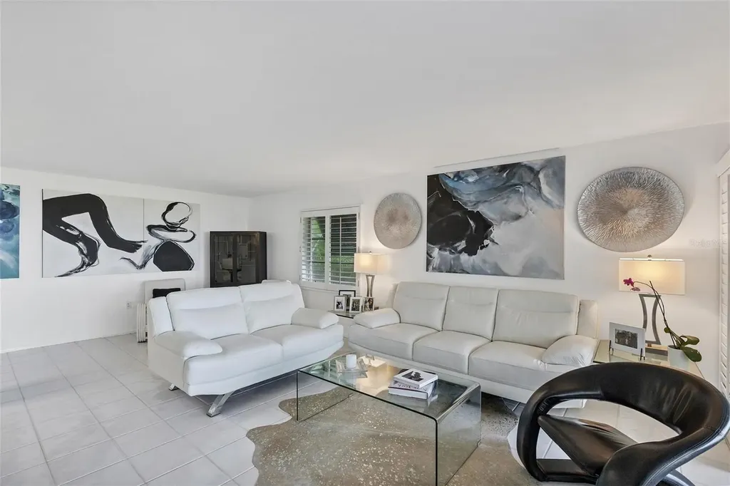 4660 Ocean Boulevard Sarasota FL 34242
