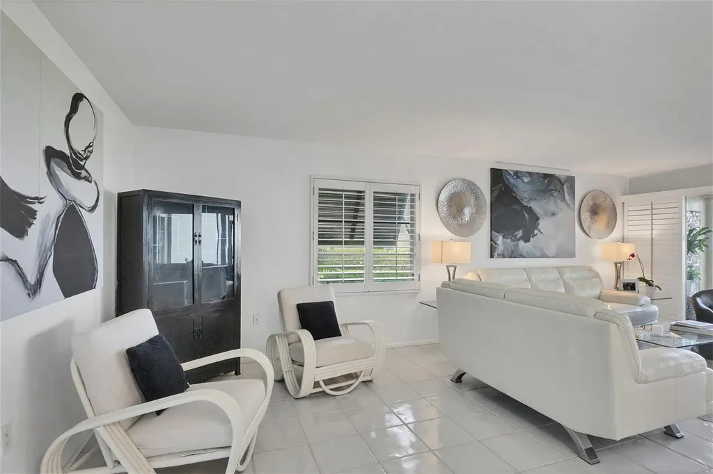 4660 Ocean Boulevard Sarasota FL 34242