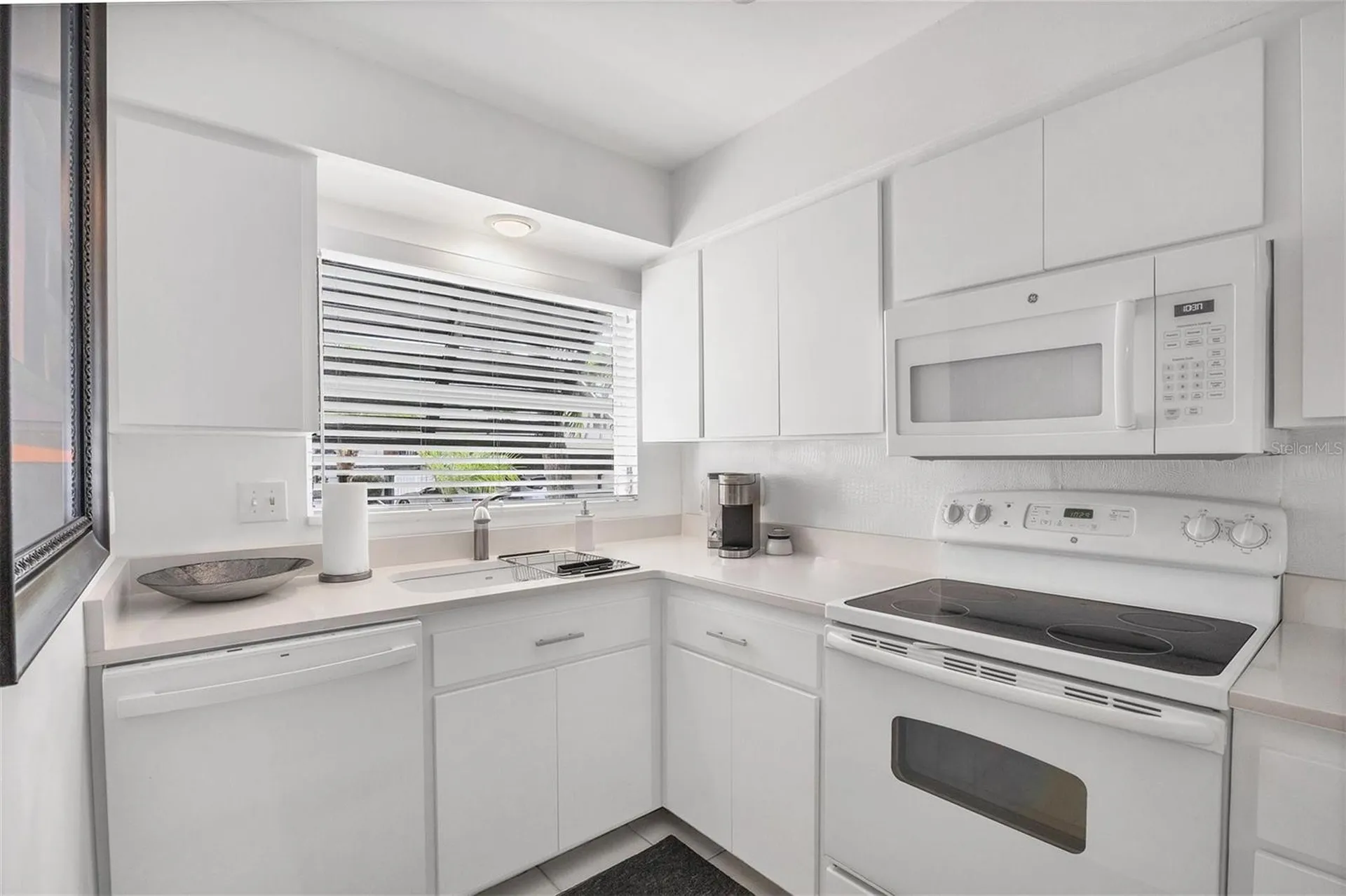 4660 Ocean Boulevard Sarasota FL 34242