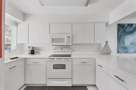 4660 Ocean Boulevard Sarasota FL 34242