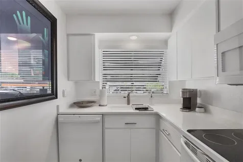 4660 Ocean Boulevard Sarasota FL 34242