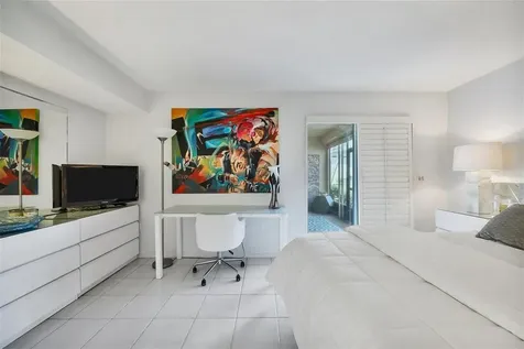 4660 Ocean Boulevard Sarasota FL 34242