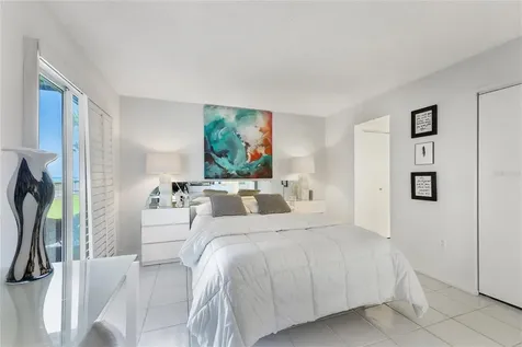 4660 Ocean Boulevard Sarasota FL 34242