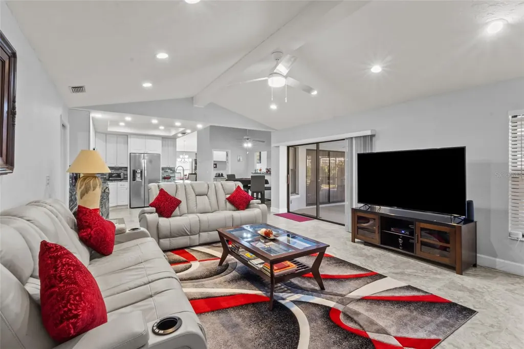 4219 Presidential Avenue Circle E Bradenton FL 34203