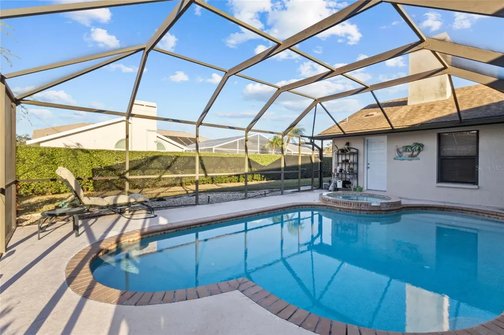 4219 Presidential Avenue Circle E Bradenton FL 34203