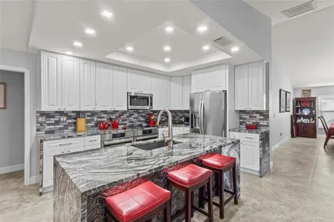 4219 Presidential Avenue Circle E Bradenton FL 34203