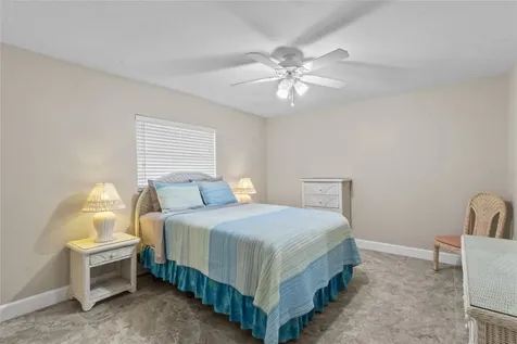 4219 Presidential Avenue Circle E Bradenton FL 34203