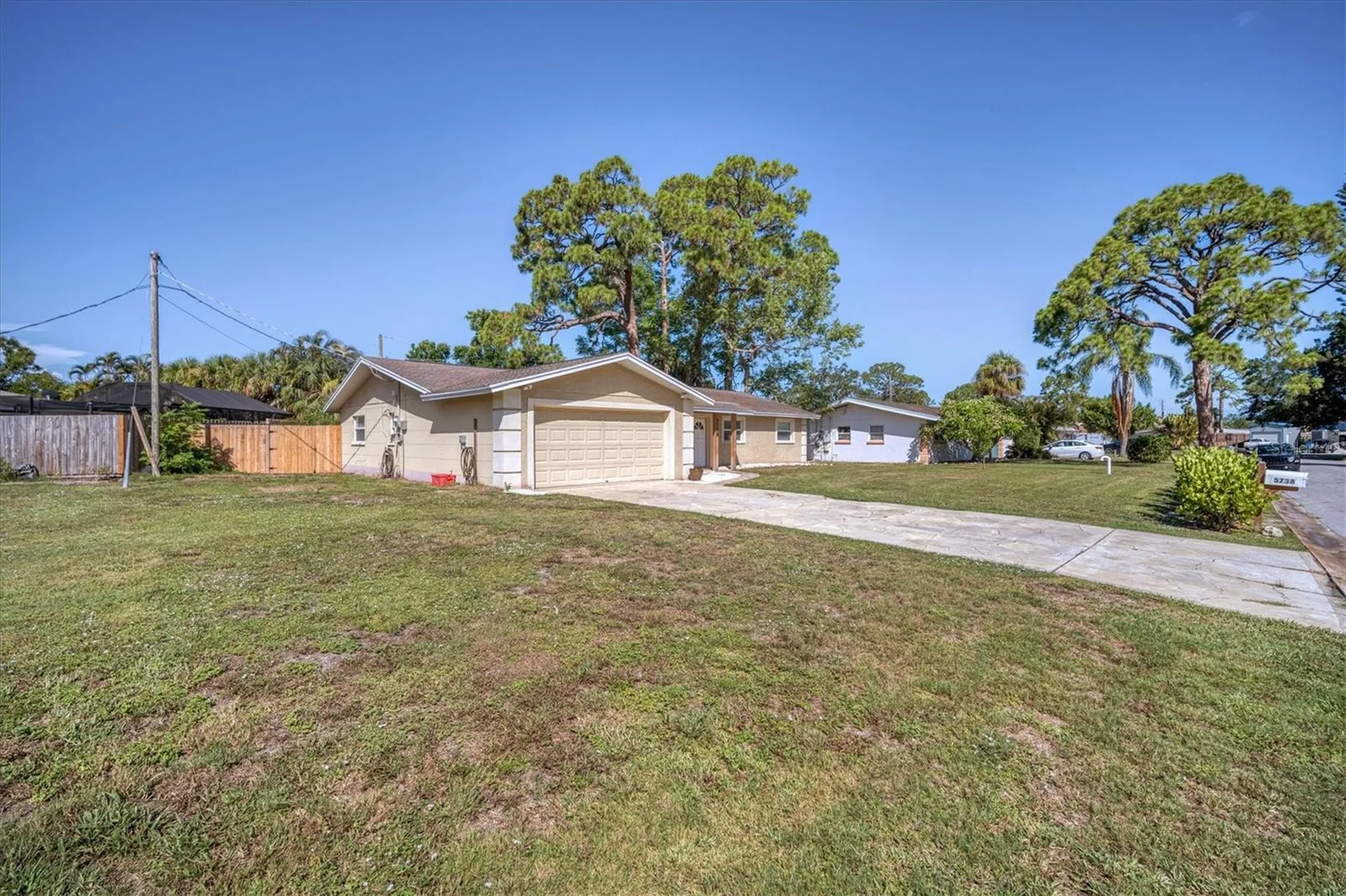5738 Antilles Drive Sarasota FL 34231